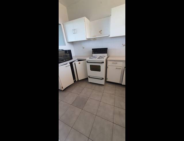 2 BEDROOM APARTMENT FOR SALE IN SCOTTBURGH